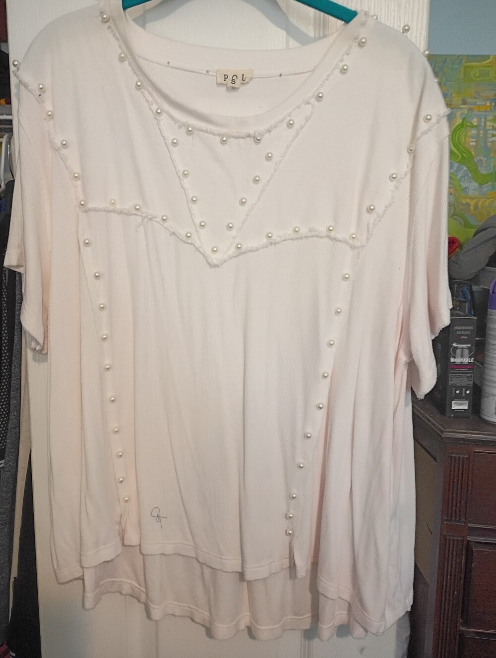 POL Pearl Embellished Raw Edge Thermal Knit Short Sleeve Top Light Pink